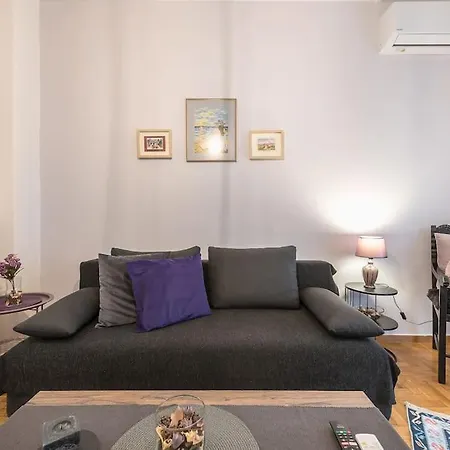 Cozy Apartment *